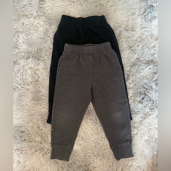 Cat & Jack - 2pk Sweatpants (2T) - Picture 1 of 1